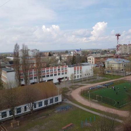 Уютная Квартира В 5 Мин Пешком От Курорта Myrhorod Exterior photo