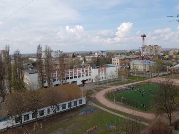 Уютная Квартира В 5 Мин Пешком От Курорта Myrhorod Exterior photo